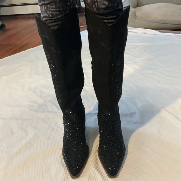 Elegant Black Glitter Heeled Boots - Picture 3 of 9